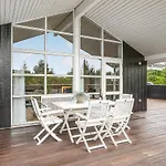 Amazing In With Kitchen