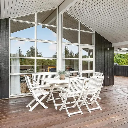 Maison Confortable à Avec Sauna