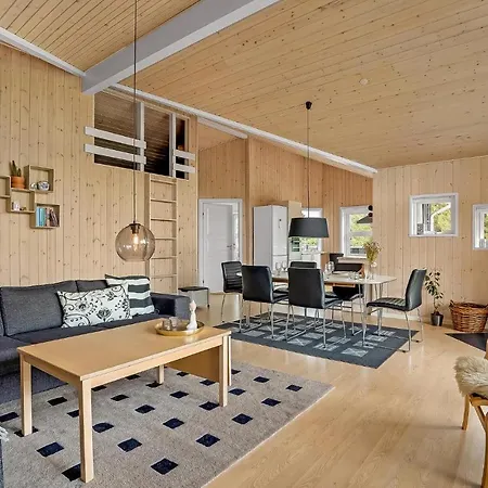 Maison Confortable à Avec Sauna